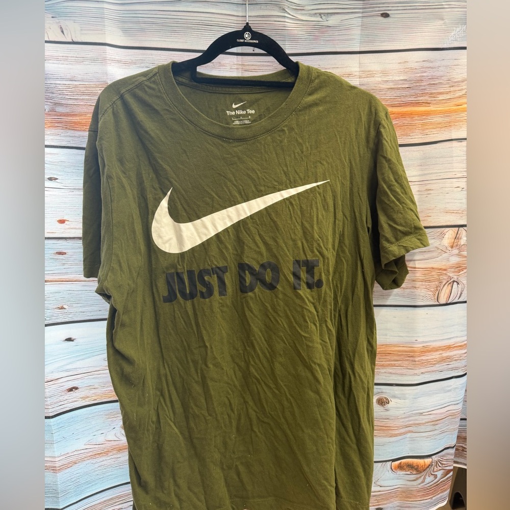 Nike‎ Green Just Do It Men's T-Shirt